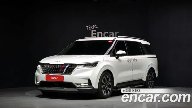 Kia Carnival — экстерьер