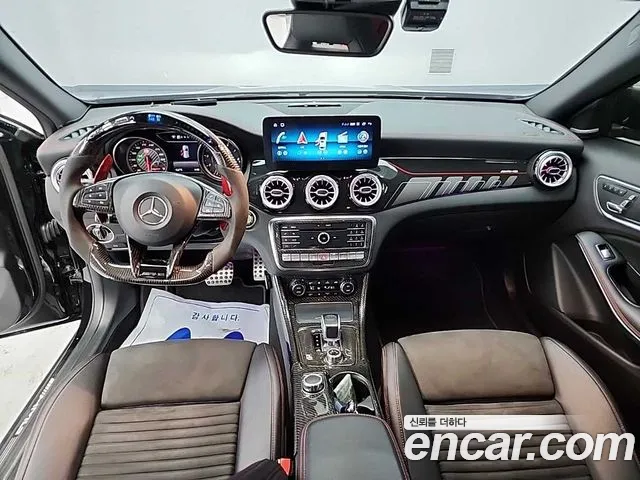 Mercedes-Benz GLA-класс