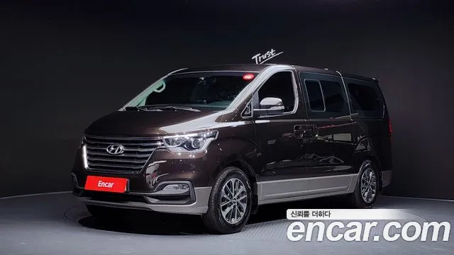 Hyundai Starex