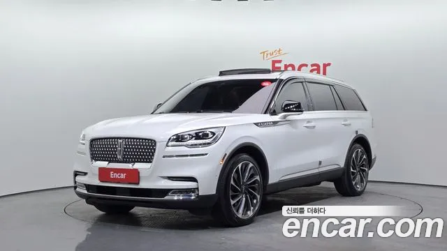 Lincoln Aviator