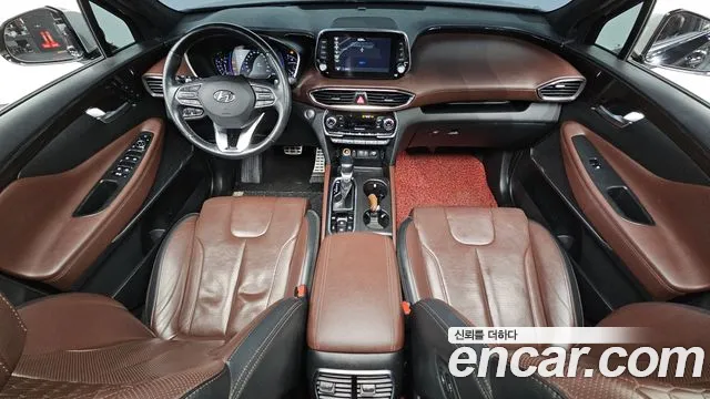 Hyundai Santa Fe — интерьер