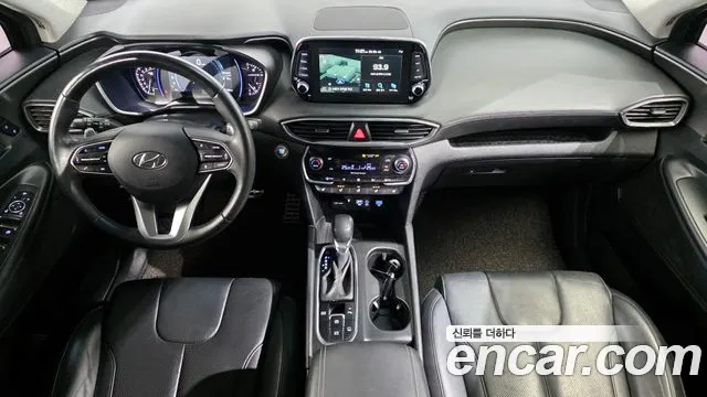 Hyundai Santa Fe — интерьер