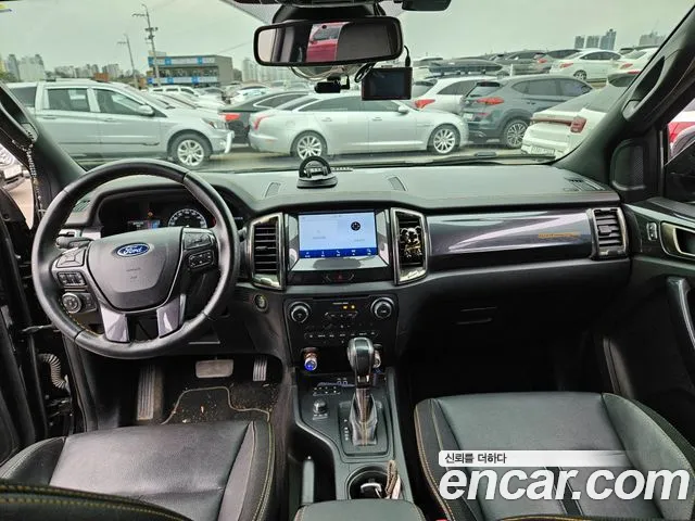 Ford Ranger — интерьер