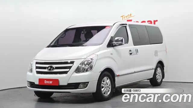 Hyundai Starex