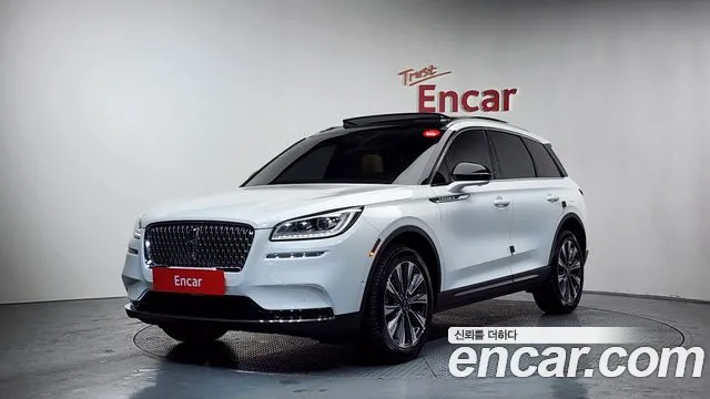 Lincoln Corsair