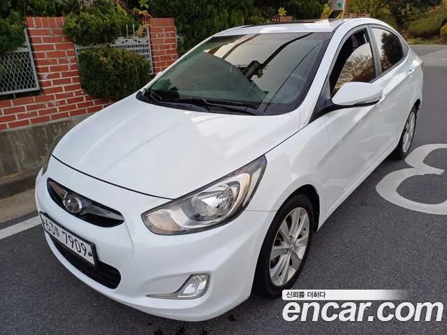 Hyundai Accent