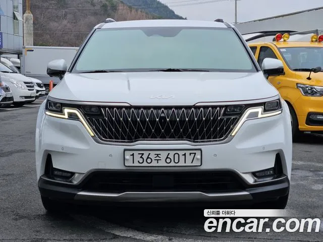 Kia Carnival — экстерьер