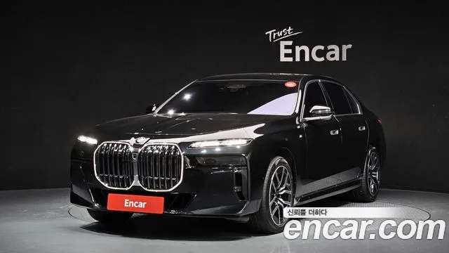 BMW 7 серия
