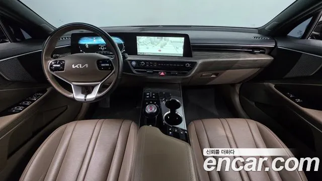 Kia K8 — интерьер