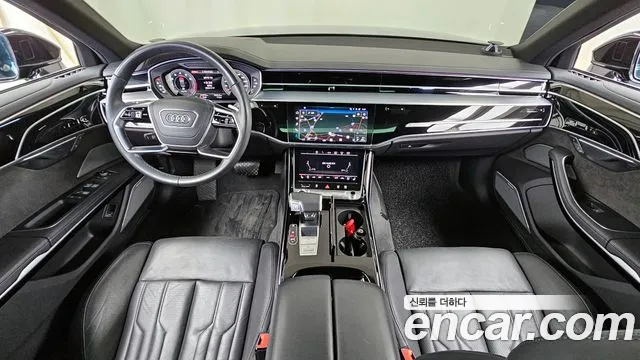 Audi A8 — интерьер