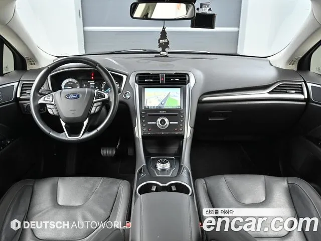 Ford Mondeo — интерьер