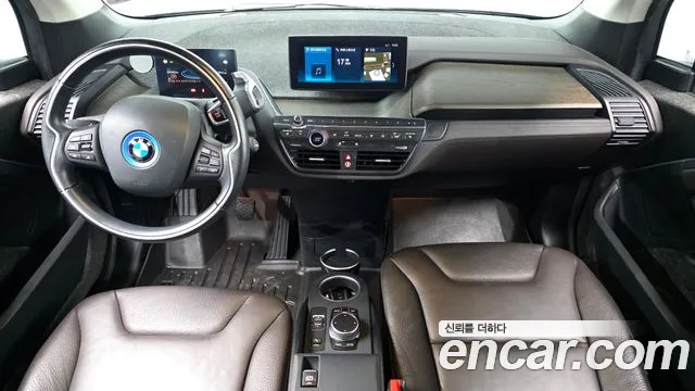BMW i3 — интерьер