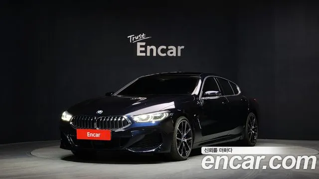BMW 8 серия