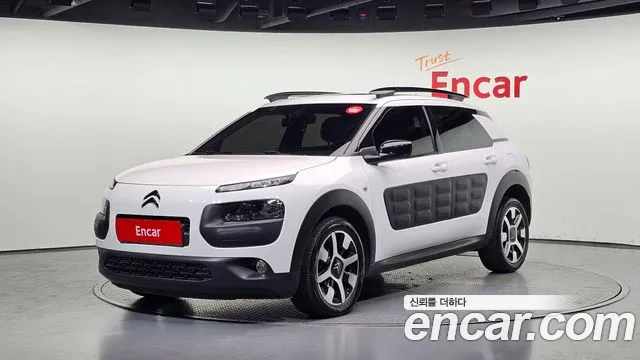 Citroën / DS C4 Cactus