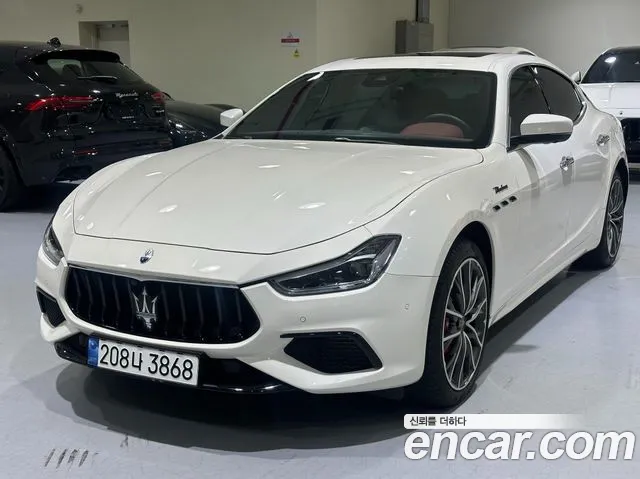 Maserati Ghibli