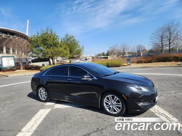 Lincoln MKZ
