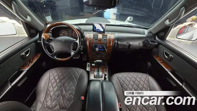 Hyundai Terracan — интерьер