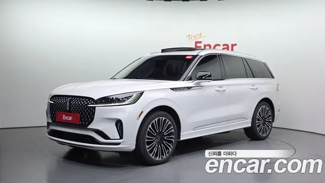 Lincoln Aviator