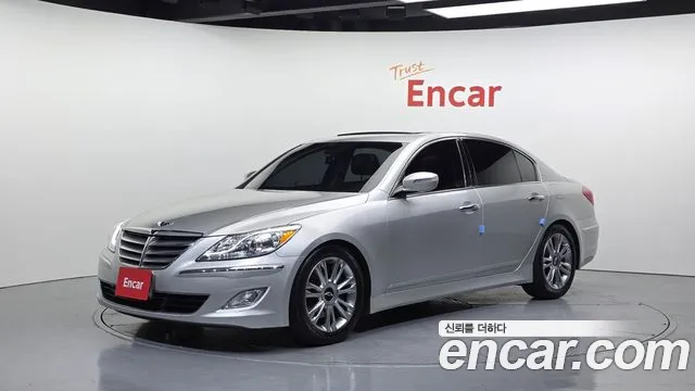 Hyundai Genesis