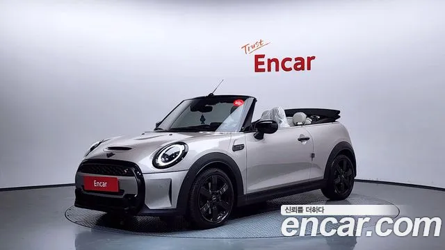 MINI Cooper Convertible