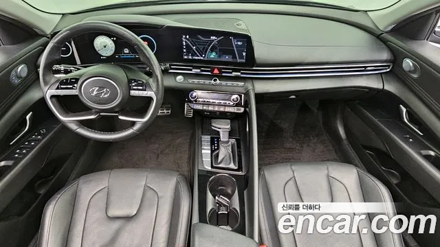 Hyundai Elantra — интерьер