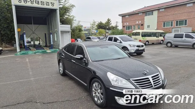 Hyundai Equus