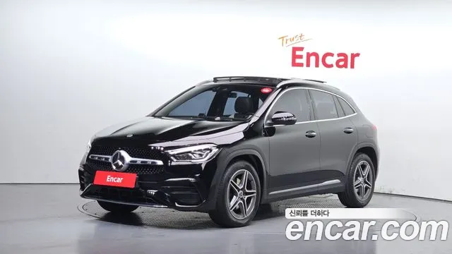 Mercedes-Benz GLA-класс