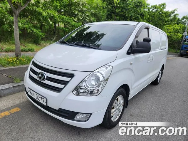 Hyundai Starex