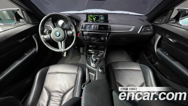 BMW M2 — интерьер