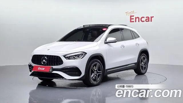 Mercedes-Benz GLA-класс