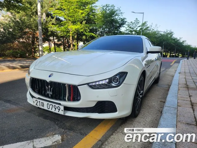 Maserati Ghibli
