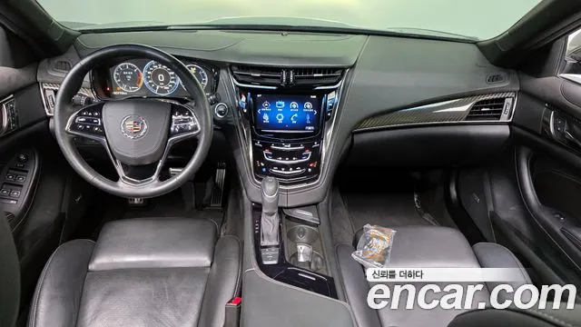 Cadillac CTS — интерьер