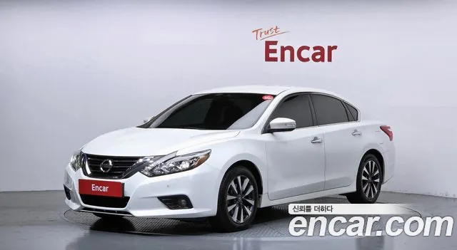 Nissan Altima