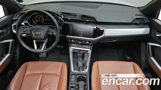Audi Q3 — интерьер