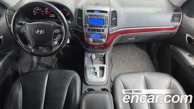 Hyundai Santa Fe — интерьер