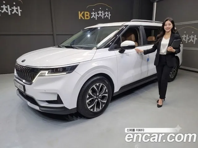 Kia Carnival — экстерьер