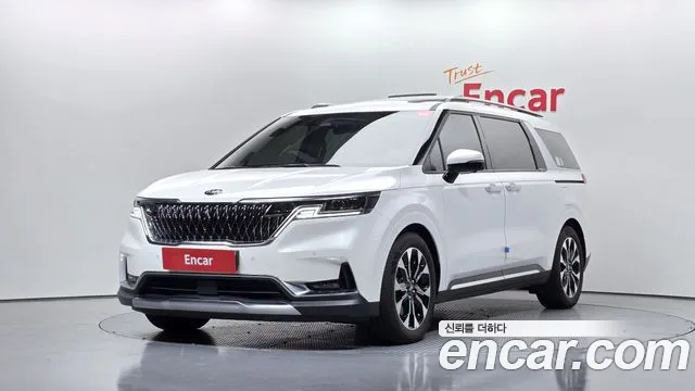 Kia Carnival — экстерьер
