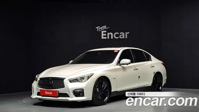 Infiniti Q50