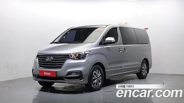 Hyundai Starex