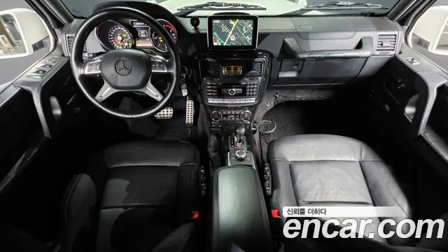 Mercedes-Benz G-класс — интерьер