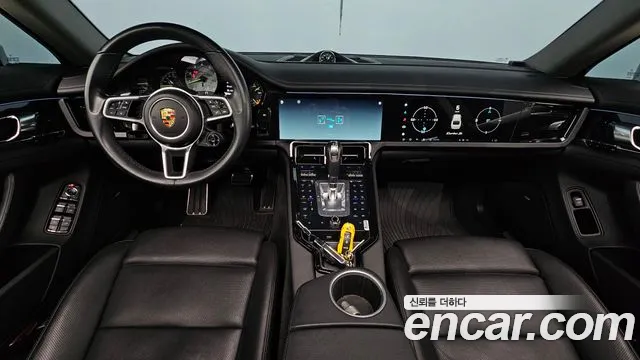 Porsche Panamera — интерьер