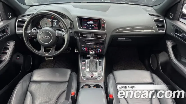 Audi SQ5 — интерьер