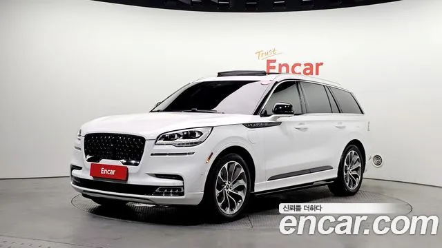 Lincoln Aviator