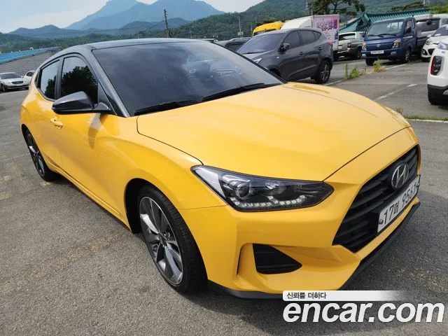 Hyundai Veloster