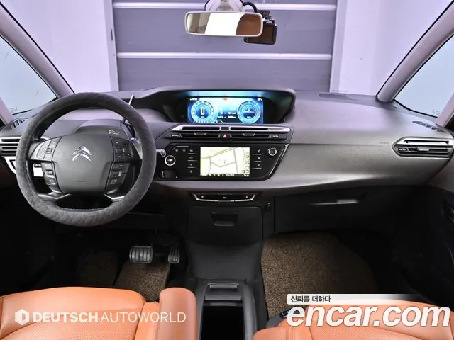 Citroën / DS C4 Picasso — интерьер