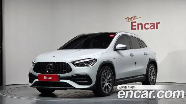 Mercedes-Benz GLA-класс