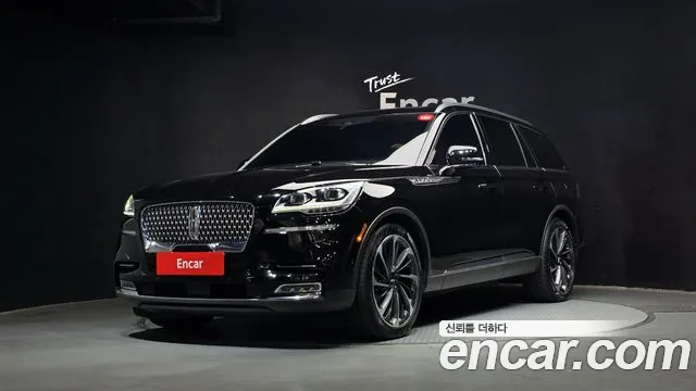 Lincoln Aviator