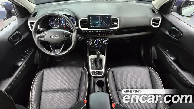Hyundai Venue — интерьер