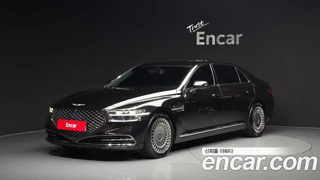 Genesis G90