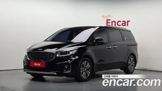 Kia Carnival — экстерьер